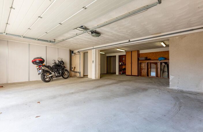 Maison Mouzillon 6 P . 4 Chs . Bureau . 177.85 M² . Double garages . T 1153 M² . Sous-sol — photo 3