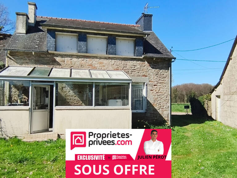 Exclusivité!! Côtes d'Armor. 22210 Plémet, Maison en pierres, 2 chambres, dépendances, garage et terrain — photo 1