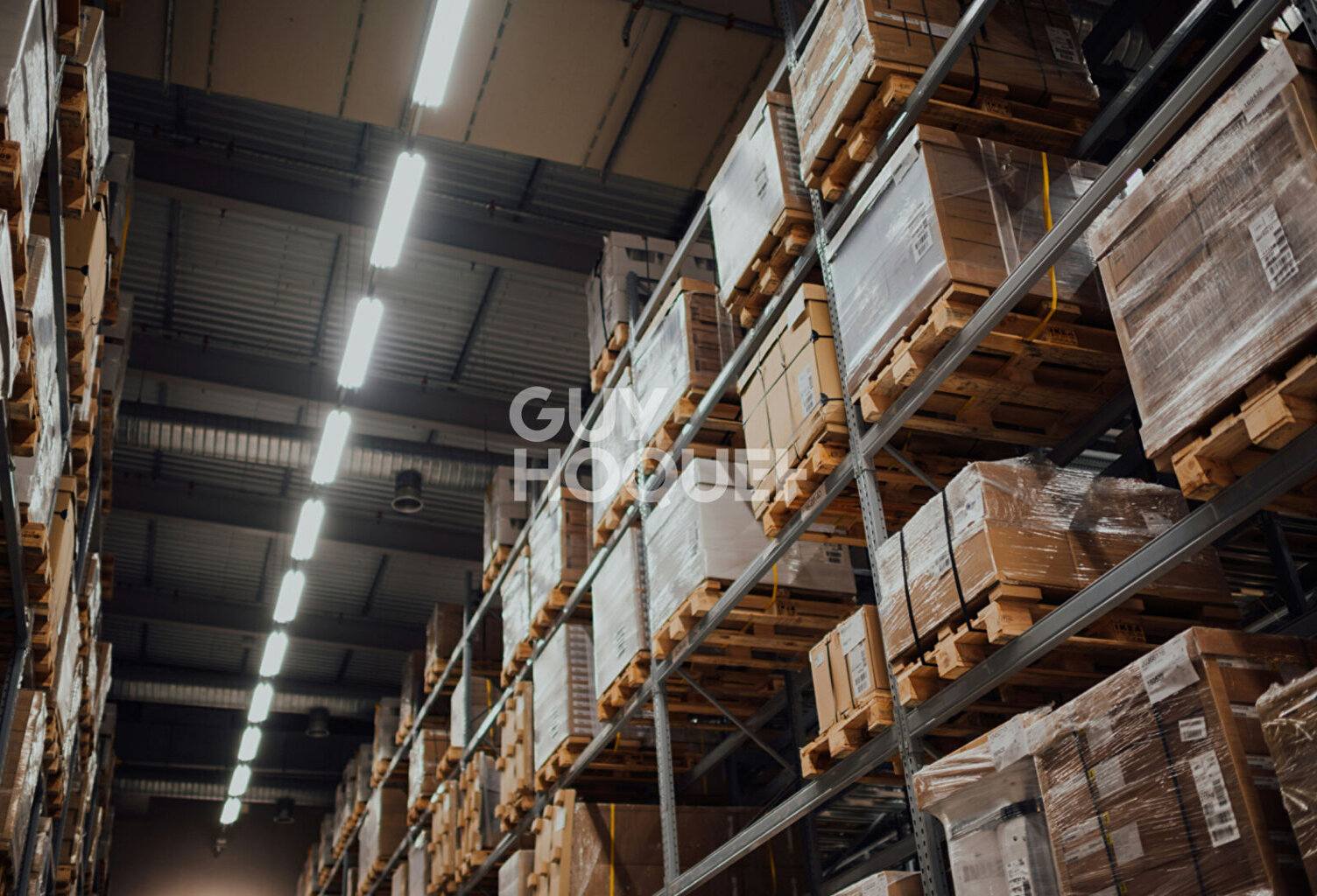 Entrepôt / Local industriel à louer à Compiègne - 190 m² — photo 1