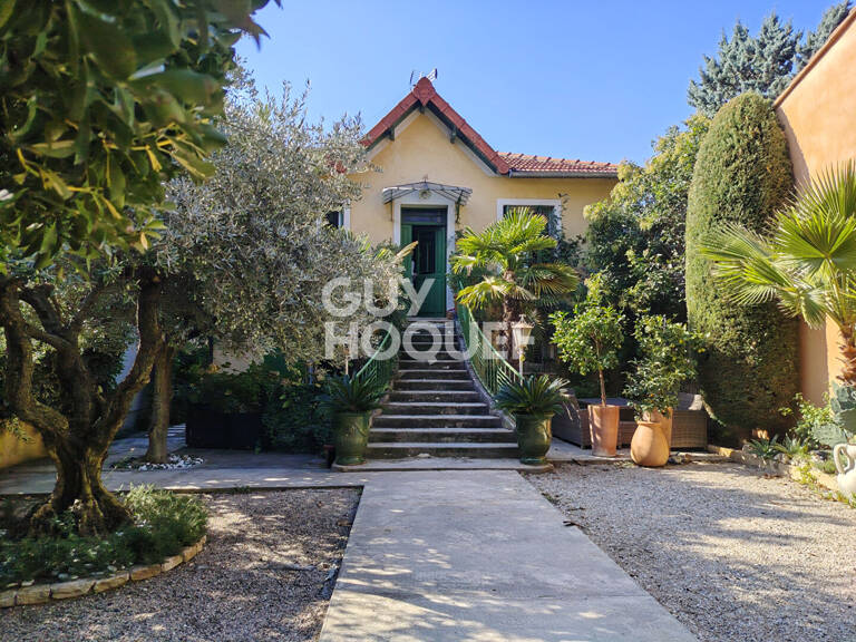 Carpentras - Maison 1920 - 6 pièces - 143 m² - Jardin et Piscine - Stationnement — photo 1