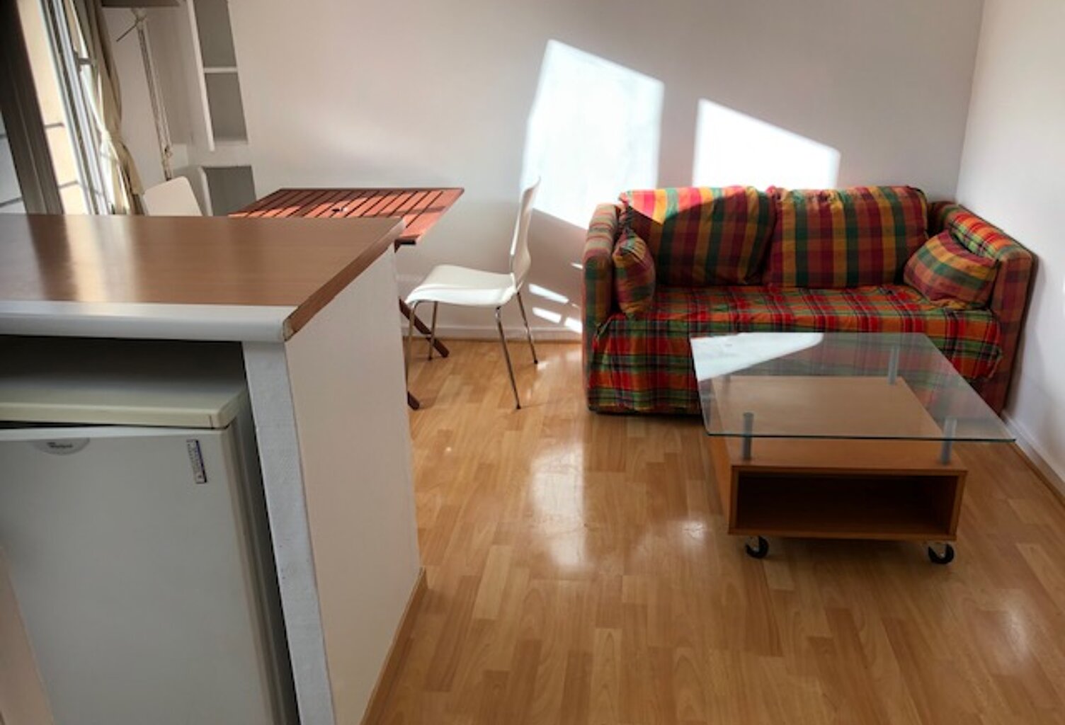 appartement 2 pièces vendu loué bail meublé 4ème étage — photo 1