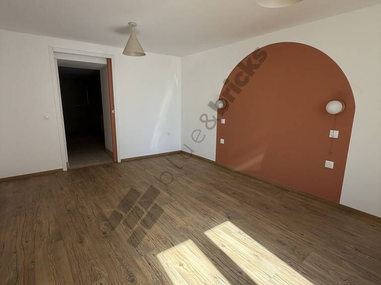 Immeuble de rapport Vittel, 4 logements rénovés, 14% brut — photo 1
