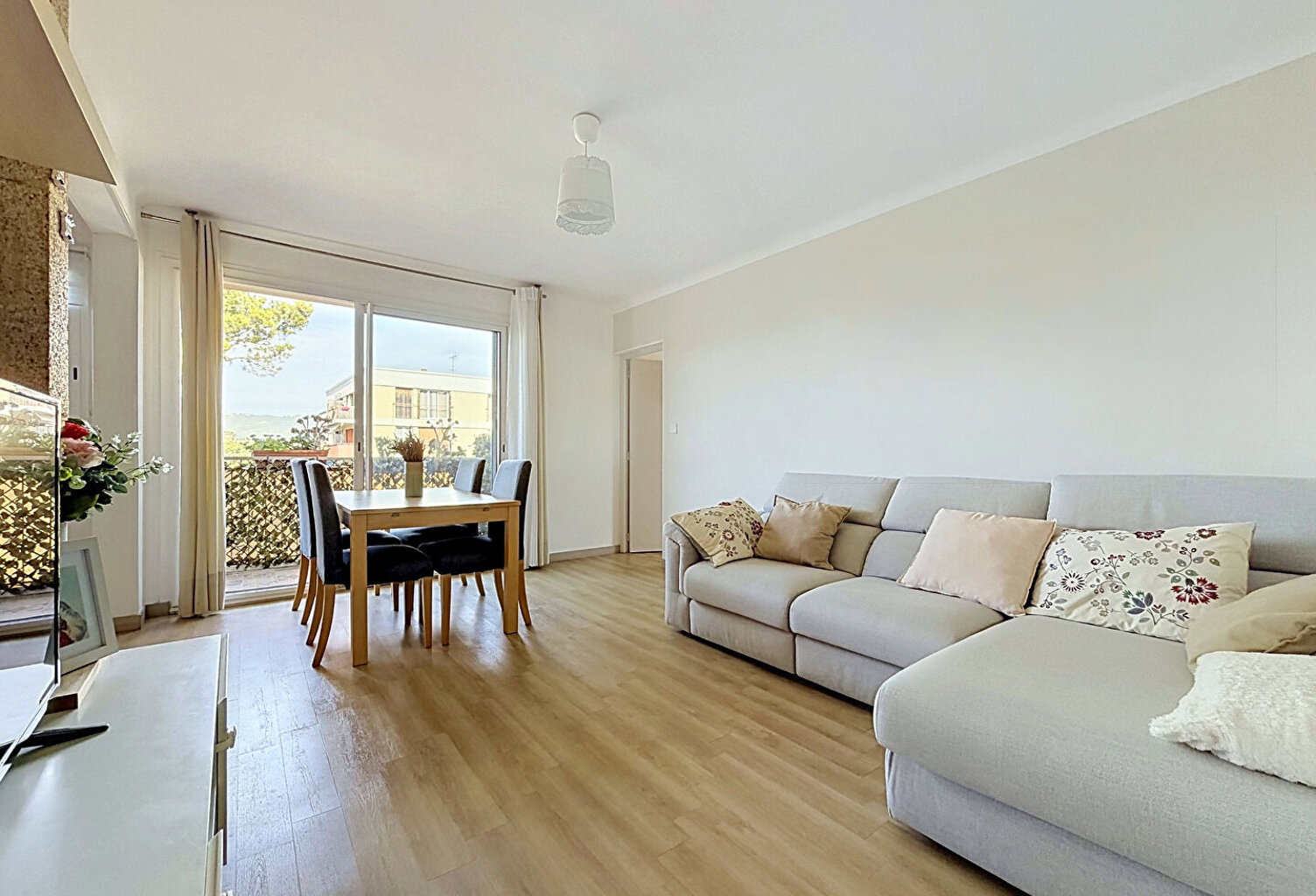 Superbe appartement 4 pièces à vendre à Allauch, 13190 , calme et lumineux — photo 1