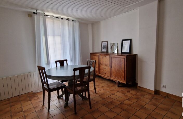 Location Maison de ville 3 pièces — photo 3