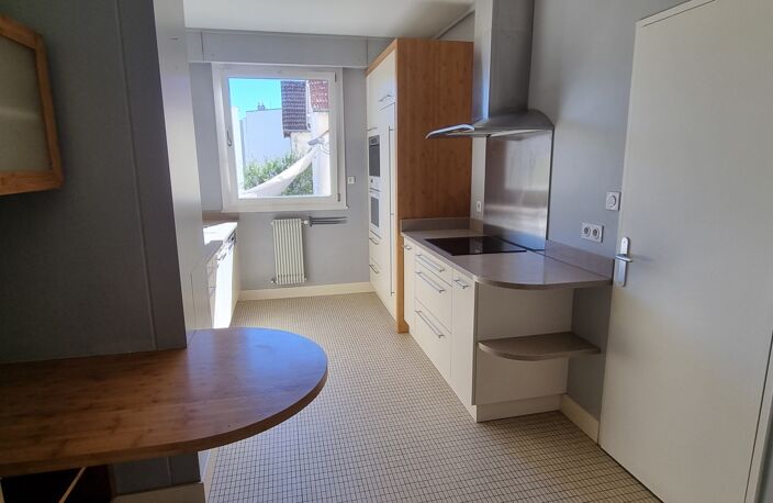 Vente Appartement 5 pièces — photo 4