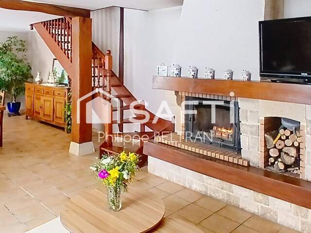 Maison 7 pièces - 260m2 — photo du bien