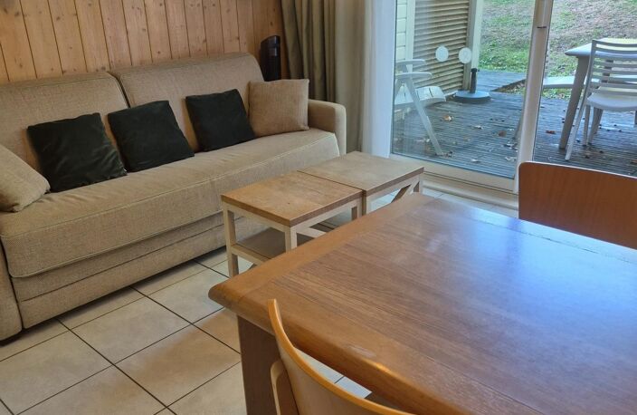 Appartement 2 pièces meublé équipé rez de jardin, dans un domaine verdoyant — photo 4
