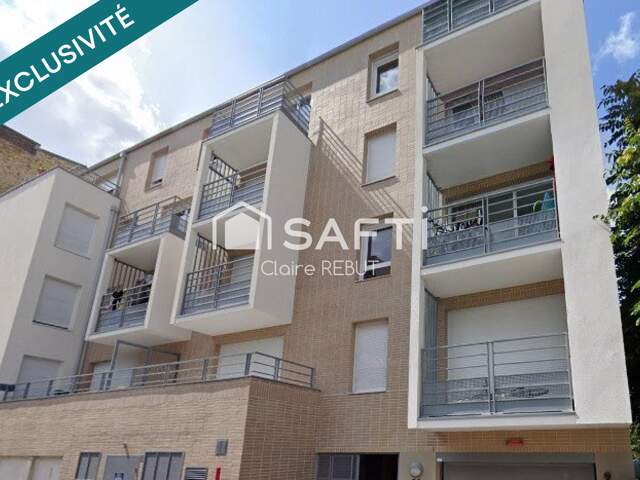 Beau F4 de 80m² avec balcon Ascenseur et Parking — photo du bien