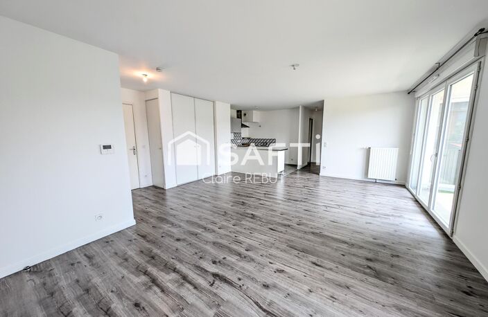 Beau F4 de 80m² avec balcon Ascenseur et Parking — photo 3