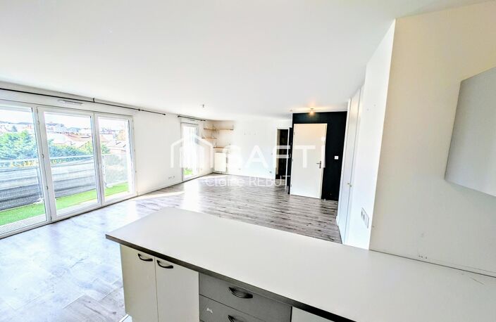 Beau F4 de 80m² avec balcon Ascenseur et Parking — photo 4