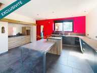 Propriété rénovée d'exception avec gîte et grange — photo 4
