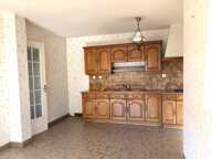 BEAUX VOLUMES - 5 CHAMBRES - ECOLES ET COMMERCES A PIED — photo 4