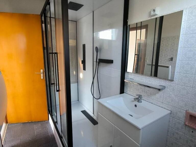 Maison au calme dans une impasse — photo 1