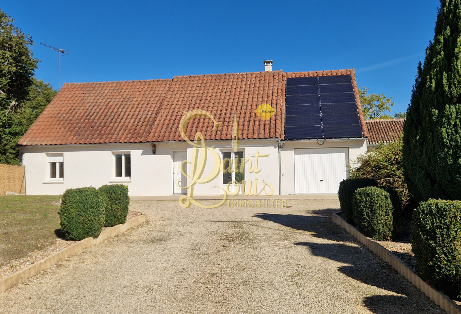 PAVILLON DE PLAIN-PIED 105 M2 3 CHAMBRES GARAGE ET PANNEAUX — photo 1