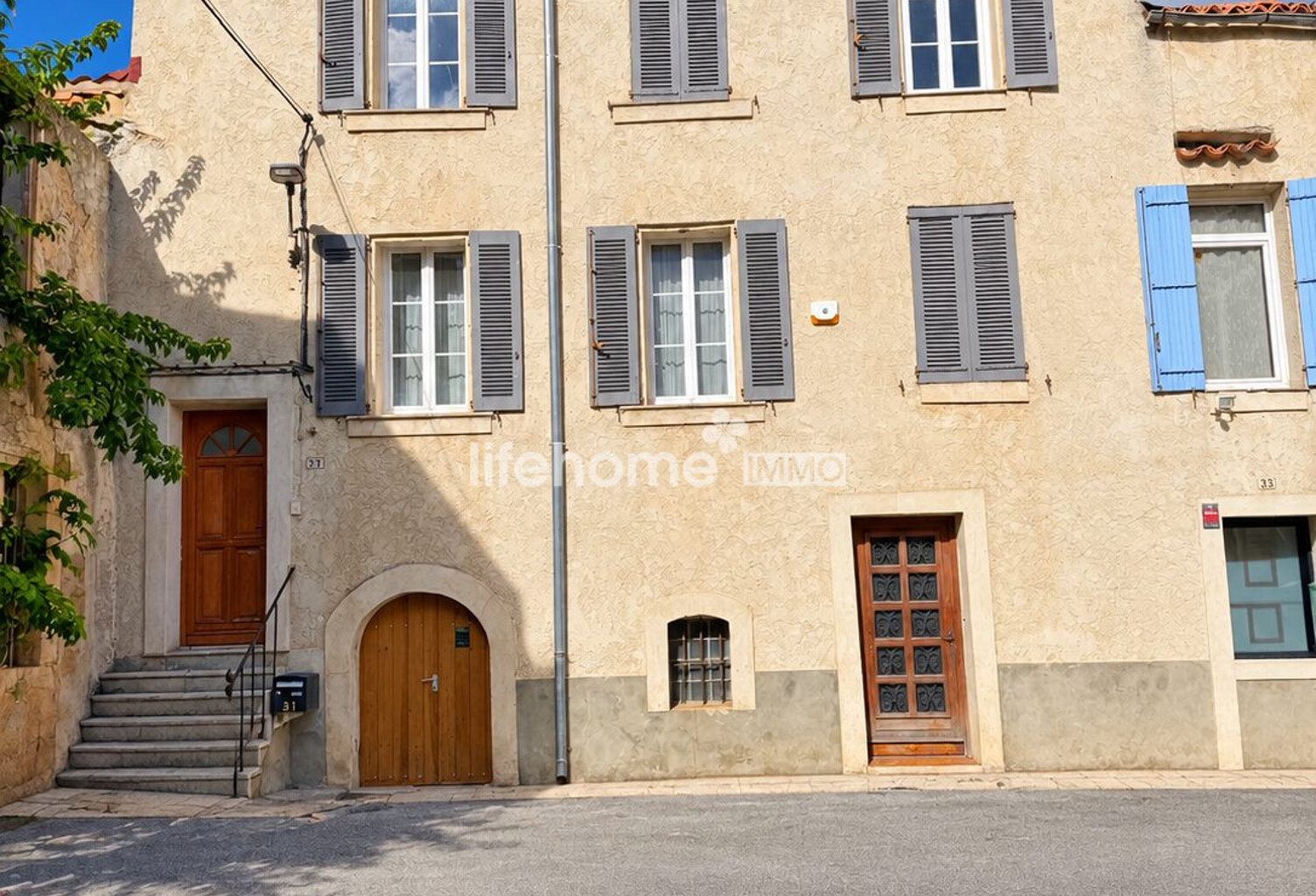 Charmante Maison de ville dans un Joli petit village provençal — photo 1