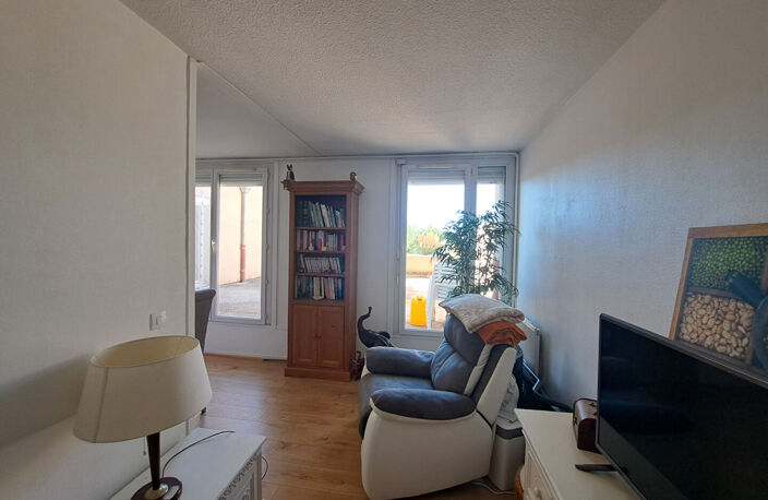 APPARTEMENT  86 m² AVEC TERRASSE DE 76 m² & GARAGE — photo 4