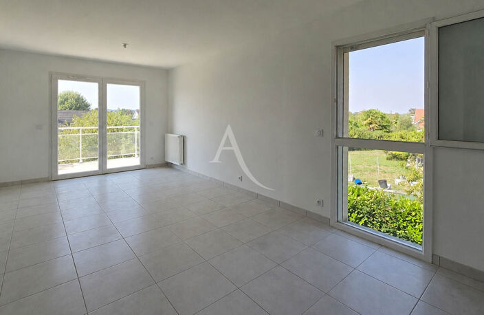 POEY-DE-LESCAR, APPARTEMENT T3 DE 60 M² AVEC BALCON, DIAGS C, GARAGE FERMÉ ET PARKING — photo 2