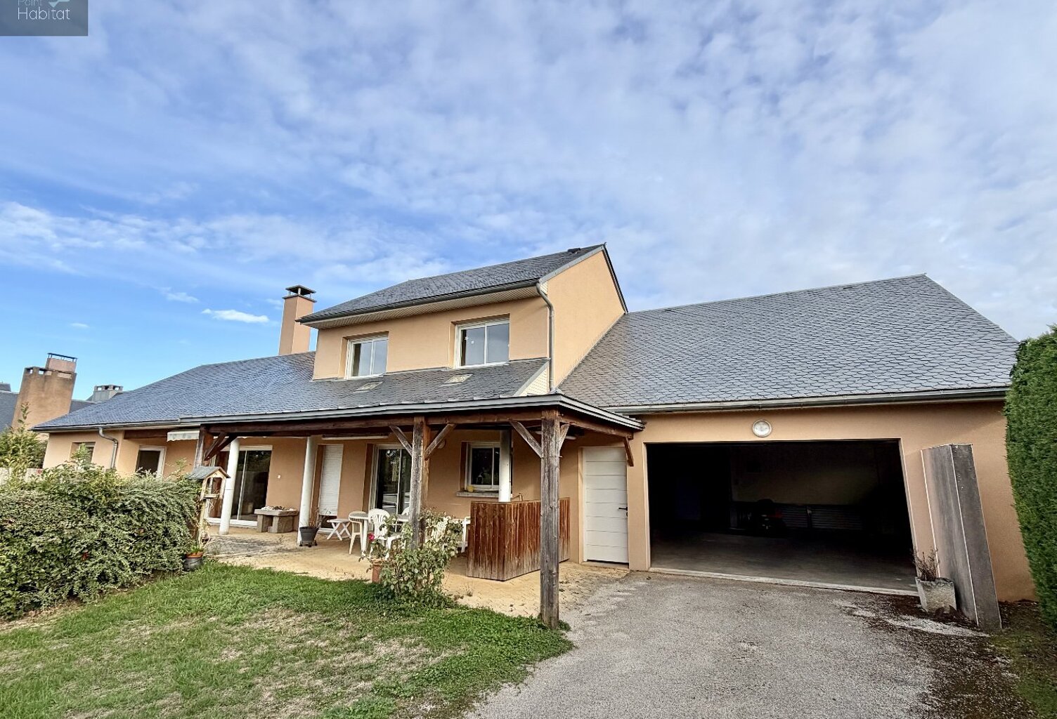 SAINTE-RADEGONDE  MAISON CONTEMPORAINE DE 170 M² — photo 1