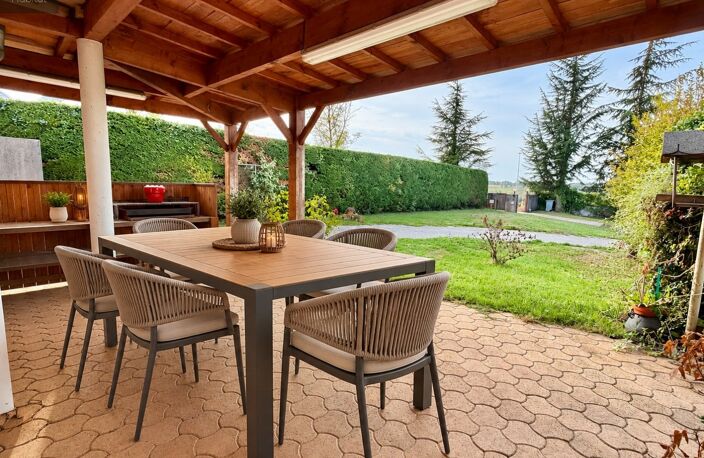 SAINTE-RADEGONDE  MAISON CONTEMPORAINE DE 170 M² — photo 2