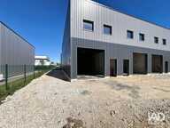 Location Local d'activités 162 m&sup2; — photo 2