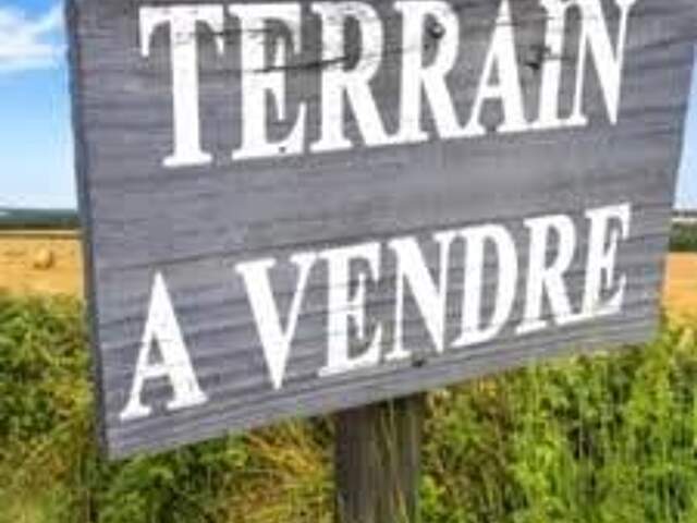 Terrain constructible — photo du bien