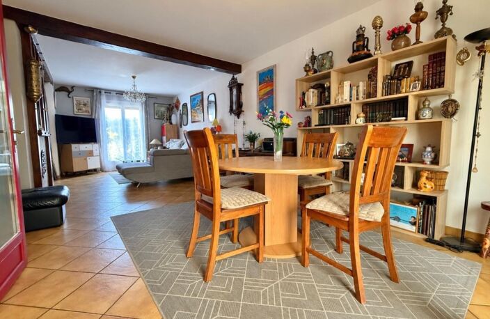 Maison de 136 m², en bon état, , idéalement située — photo 5