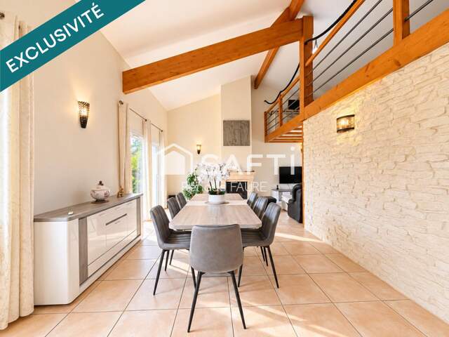 Maison traditionnelle T5 de 158 m² — photo du bien
