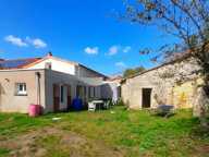 Maison d'habitation avec terrain constructible — photo 3