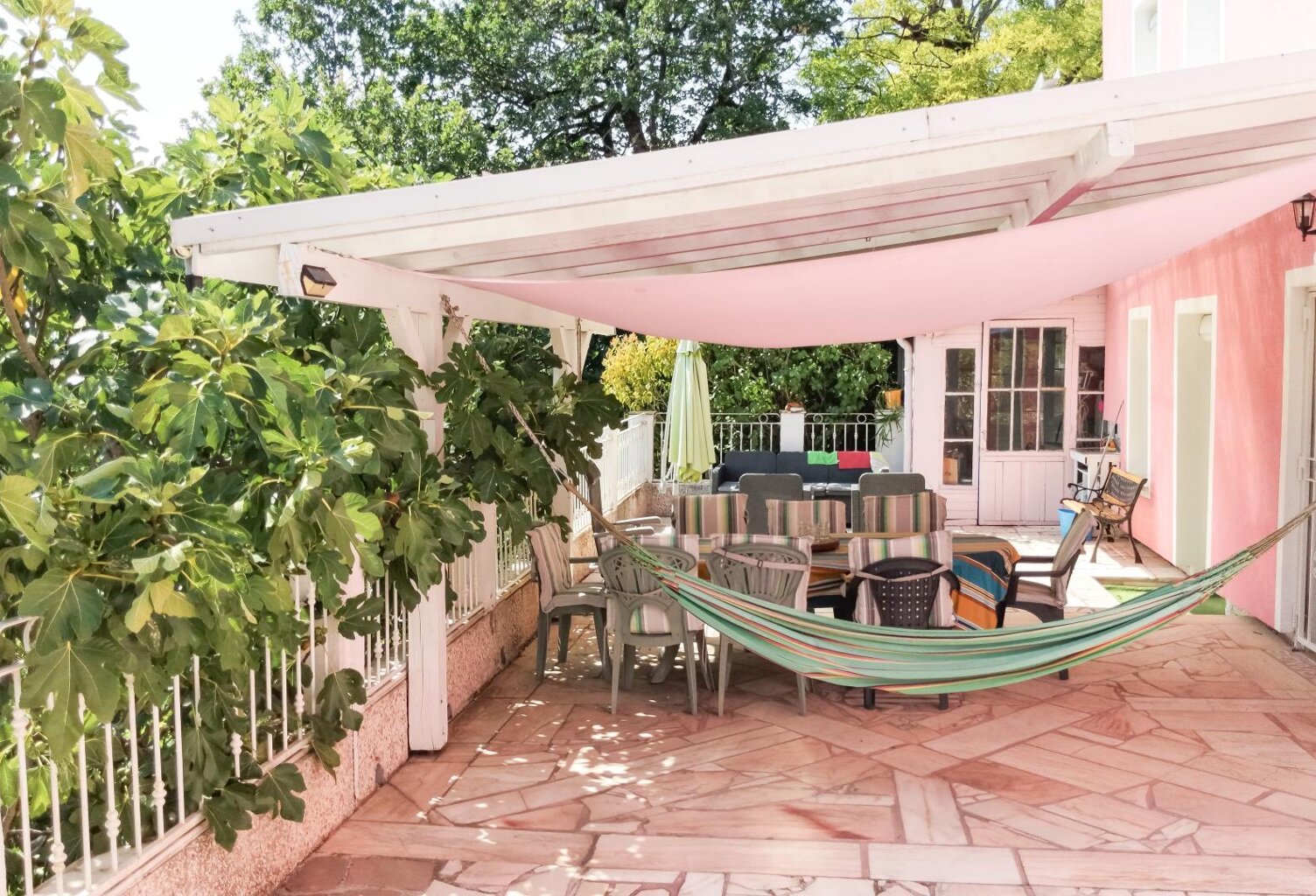 TRES BELLE MAISON ATYPIQUE ! — photo 1