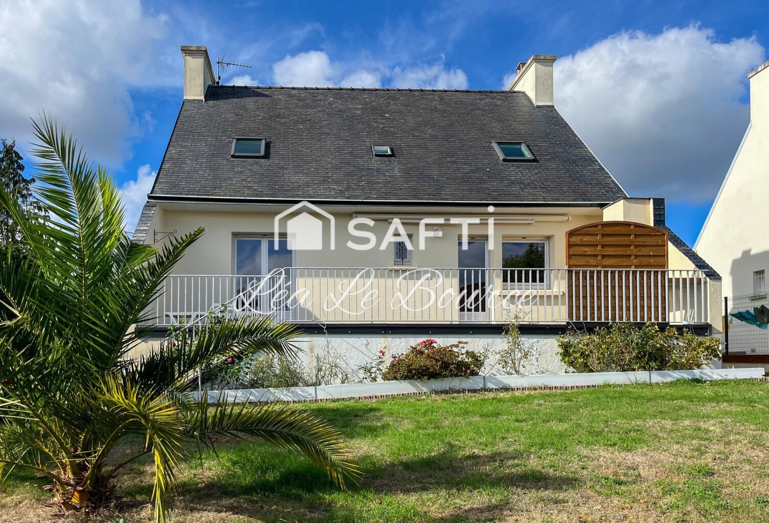 Maison familiale avec jardin, sous-sol complet et garage indépendant  Proche de toutes les commodités. — photo 1