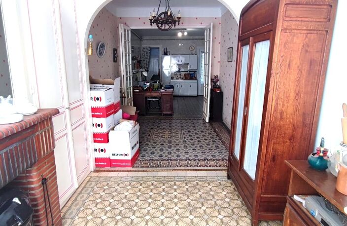 Vente Maison de ville 8 pièces — photo 2