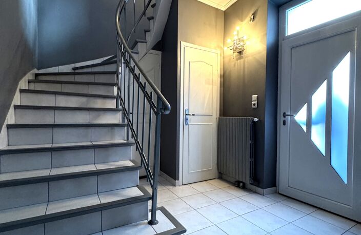 Vente Maison/villa 5 pièces — photo 4