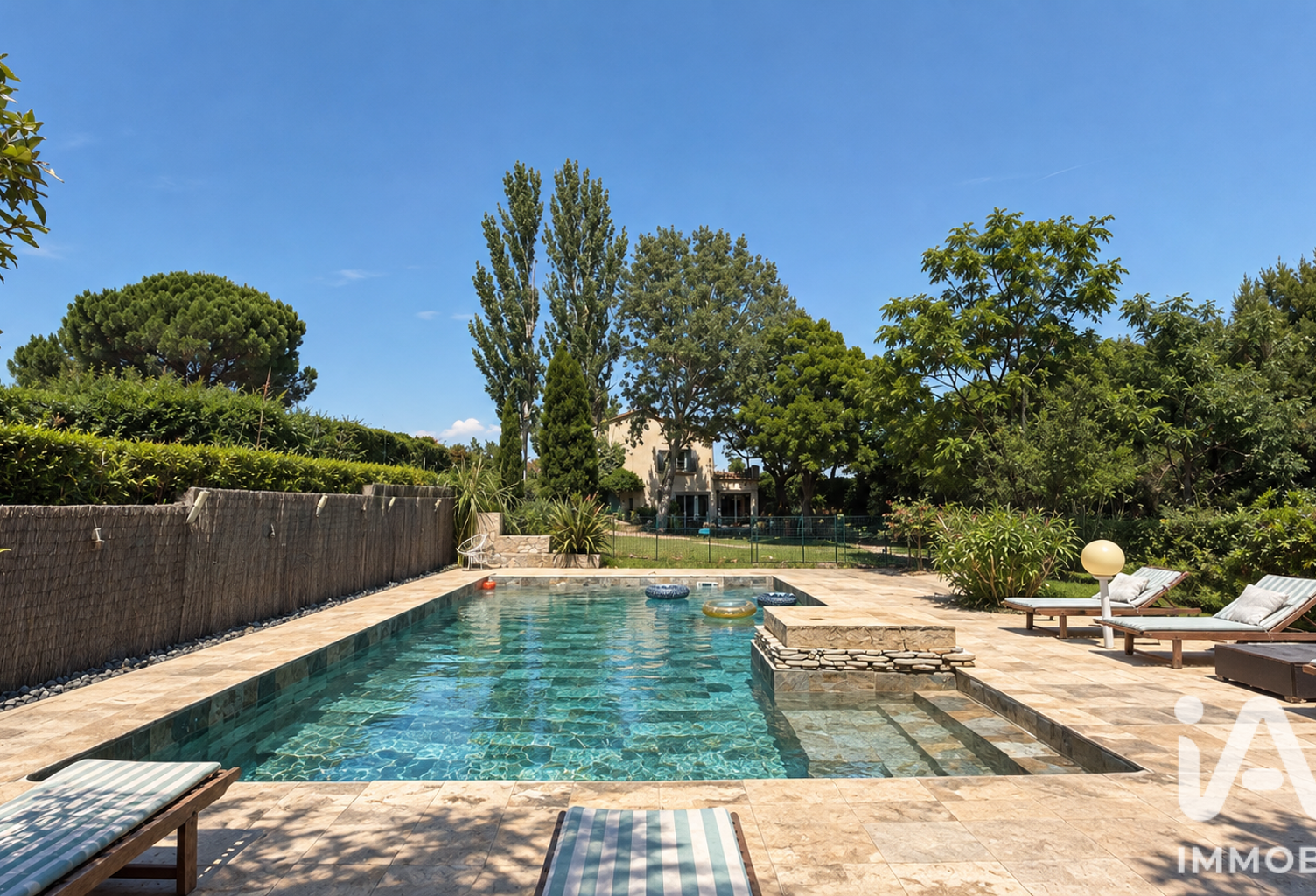 Vente Maison/villa 9 pièces — photo 1
