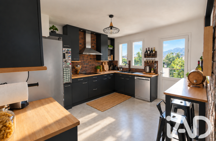 Vente Maison/villa 9 pièces — photo 5