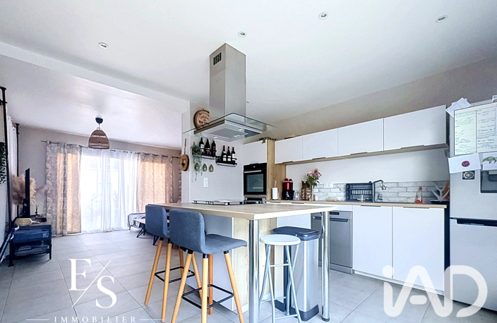 Vente Maison/villa 5 pièces — photo 2