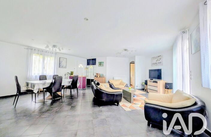 Vente Maison/villa 4 pièces — photo 2