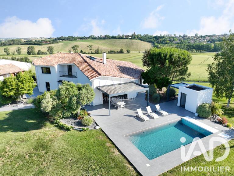 Vente Maison traditionnelle 7 pièces — photo 1