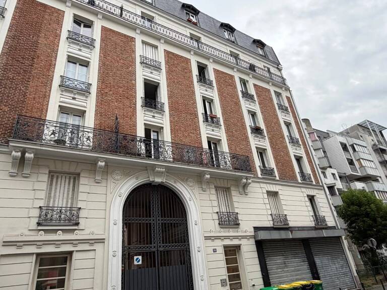PARIS 19ème, rue de l'ourcq - proche métro Crimée — photo 1