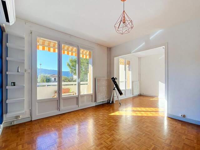 T4 traversant avec balcon, loggia, ascenseur et garage motorisé – Maurice Faure à deux pas de Pic — photo du bien