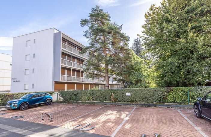 Appartement À Vendre — photo 2