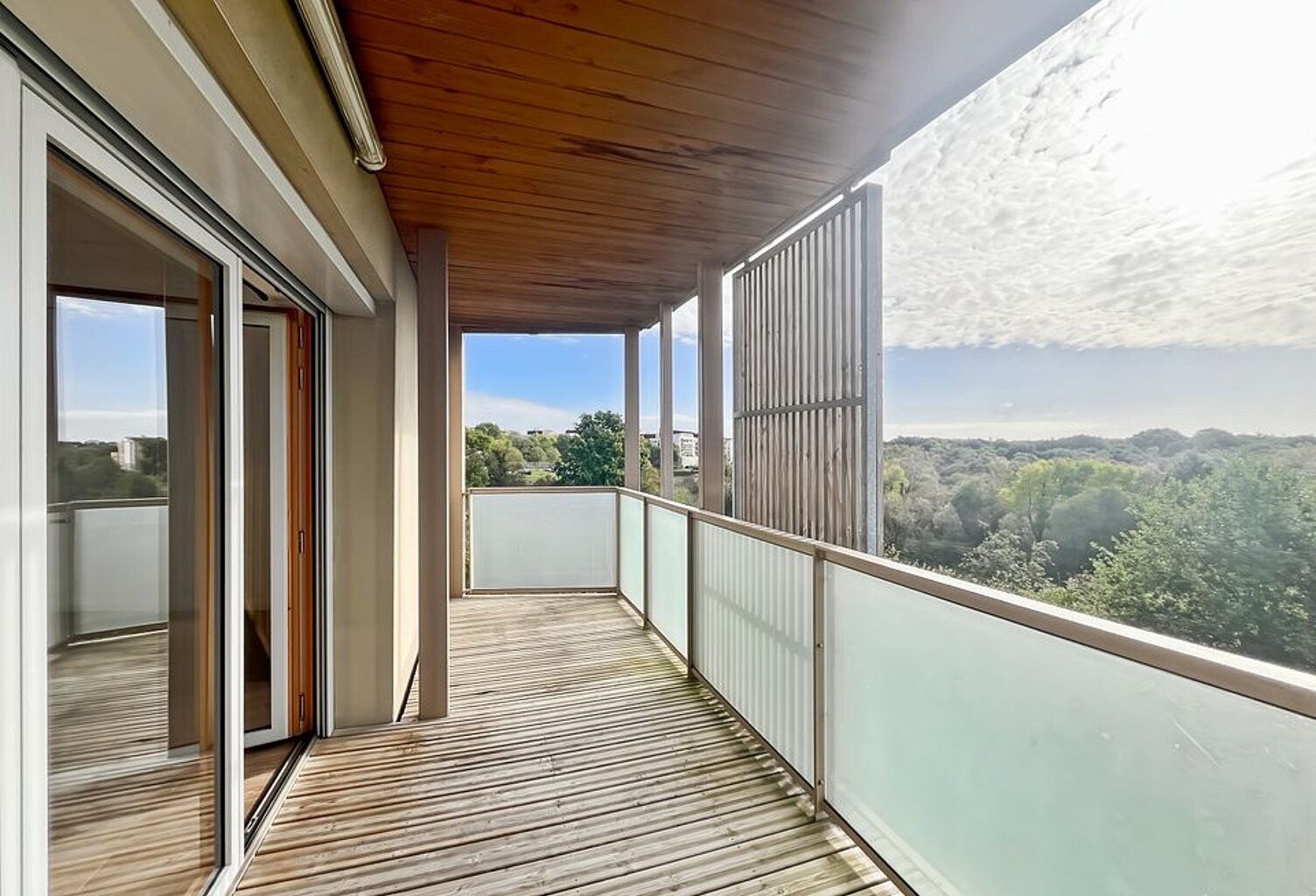 T4 avec cellier, parkings et balcon — photo 1