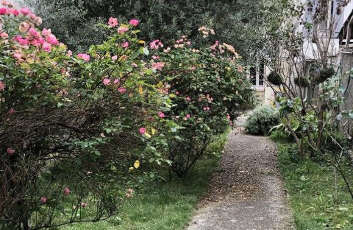 Nay centre, maison de ville 3 chambres avec jardin — photo 2