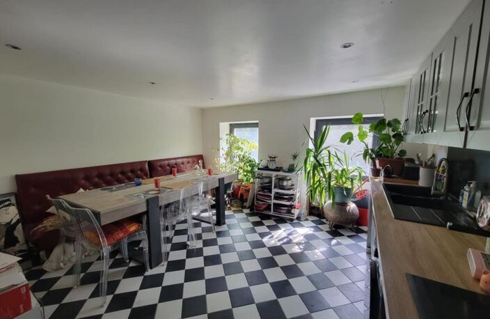 EXCLUSIVITÉ – VIENNE (38200) | MAISON DE VILLE ATYPIQUE DE 160 M² AVEC JARDINS-TERRASSES — photo 4