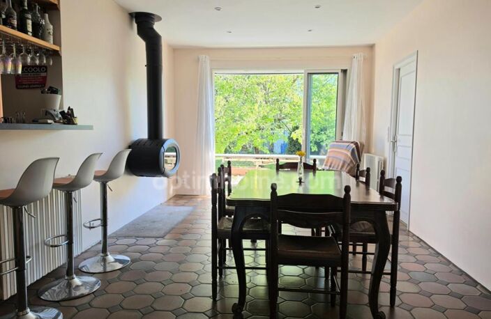 À vendre à Pessac Alouette: maison avec jardin, garage et beau potentiel d’aménagement — photo 3