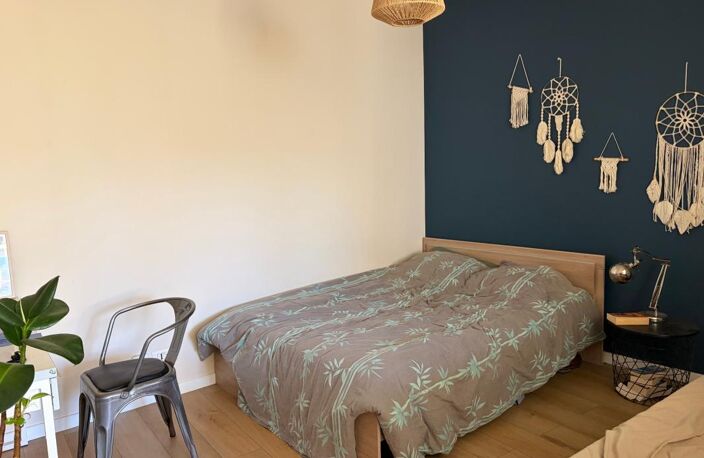 LES SABLES D'OLONNE (85100) - RARE - A 2 PAS DU REMBLAI ET DU PORT STUDIO RENOVE EN RDC IDEAL LOCATIF — photo 3