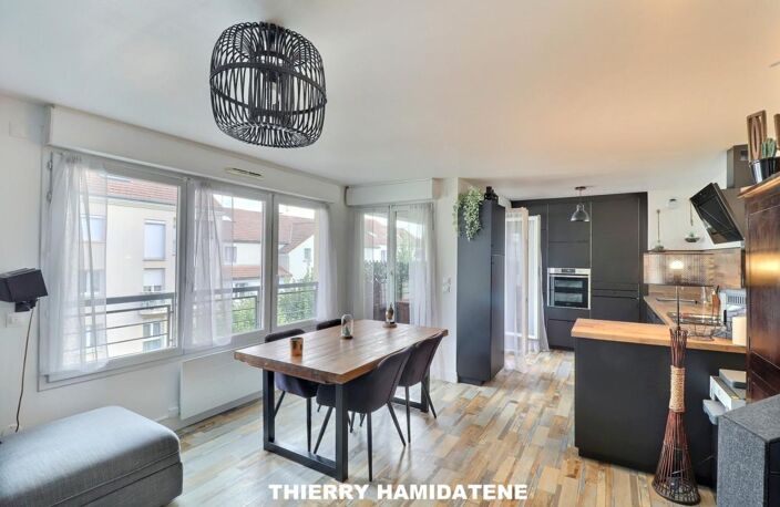 CANON!! COUP DE COEUR ASSURE!! APPARTEMENT 3 PIECES TERRASSE ET BALCON 2 CHAMBRES 62M2 PARKING EN S/SOL AVEC BORNE DE RECHARGE ELECTRIQUE — photo 3