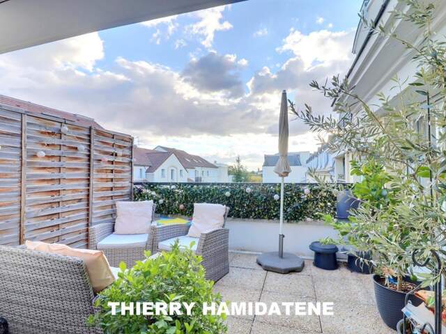 CANON!! COUP DE COEUR ASSURE!! APPARTEMENT 3 PIECES TERRASSE ET BALCON 2 CHAMBRES 62M2 PARKING EN S/SOL AVEC BORNE DE RECHARGE ELECTRIQUE — photo du bien