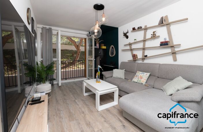 13, Les Pennes Mirabeau, Appartement rénové T5 Le clos Idéal, calme — photo 2