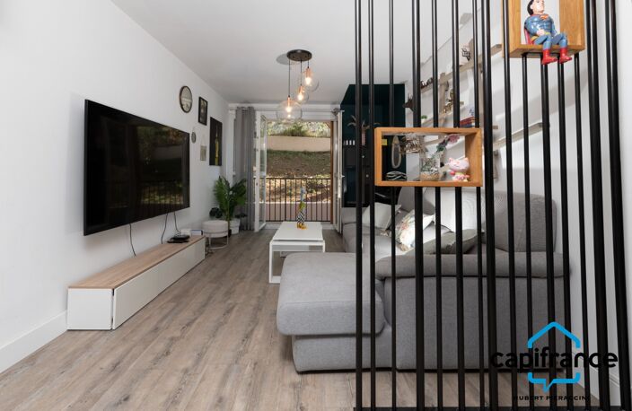 13, Les Pennes Mirabeau, Appartement rénové T5 Le clos Idéal, calme — photo 3