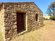 ECCICA-SUARELLA (Corse) : Maison T4 avec caseddu en pierre, garage, vue dégagée — photo 2
